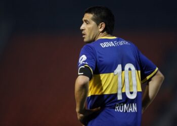 Riquelme: Nome virou febre no Brasil com joias no Fluminense, Palmeiras e Grêmio, além de outras variações inspiradas no argentino