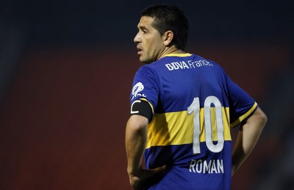 Riquelme: Nome virou febre no Brasil com joias no Fluminense, Palmeiras e Grêmio, além de outras variações inspiradas no argentino