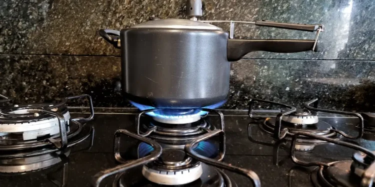 Substituto da panela de pressão promete mais segurança e praticidade no dia a dia