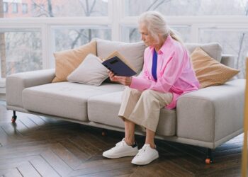 Pessoas abaixo de 60 anos podem ser recusadas em nova tendência de condomínios