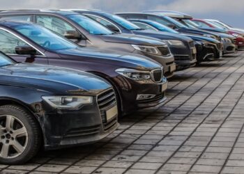 5 carros para dirigir com estilo sem gastar uma fortuna