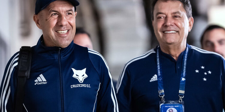 Dono do Cruzeiro nem perguntou quanto custa e contratou goleiro que não toma gol há 2 anos na Copa do Brasil