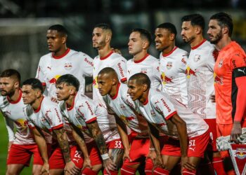 Dono do Bragantino é tão rico que nem Textor do Botafogo e Leila do Palmeiras juntos chegam perto