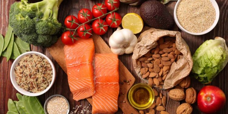 Estudo indica quais alimentos devem ser consumidos por quem já passou dos 40