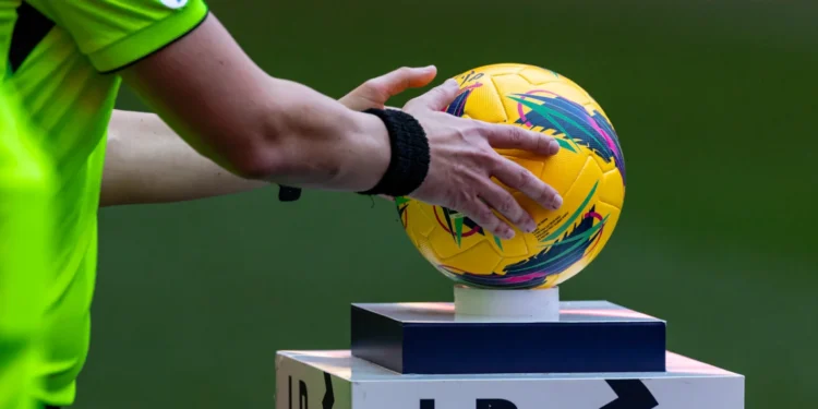 Clube tradicional anunciou falência obrigando jogadores a buscarem novos empregos