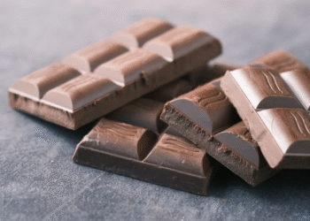 Chocolate que marcou a década de 80 voltou às prateleiras de todo o Brasil