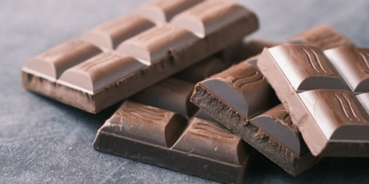 Chocolate que marcou a década de 80 voltou às prateleiras de todo o Brasil