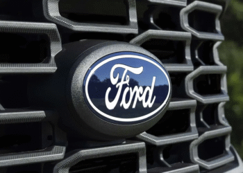 Ford traz de volta carro que aposentou o Fiesta: Agora com 170 cavalos