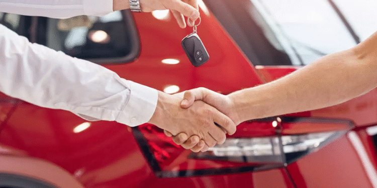 Pessoas estão comprando carros zero de anos anteriores com belo desconto