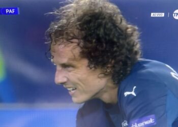 Volta de David Luiz a Liga dos Campeões termina da pior forma possível
