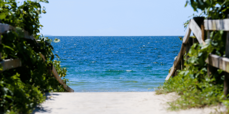 5 praias brasileiras aparecem entre as melhores do mundo, uma fica no Nordeste