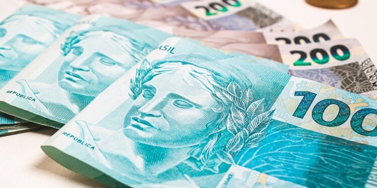 Saiba como descobrir se alguém da sua família tem dinheiro a receber do INSS