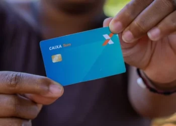 Cartão da Caixa fácil de pedir libera limite de R$ 800