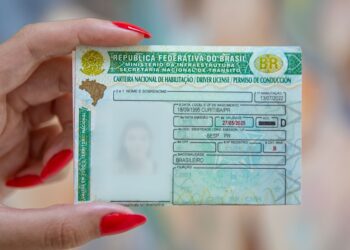 STF determina que pessoas com dívidas podem ter a CNH suspensa