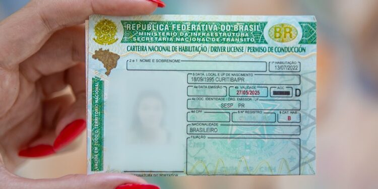 STF determina que pessoas com dívidas podem ter a CNH suspensa