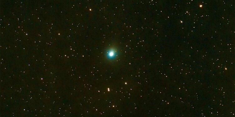 Cientistas confirmam que cometa vai passar pela Terra no próximo mês