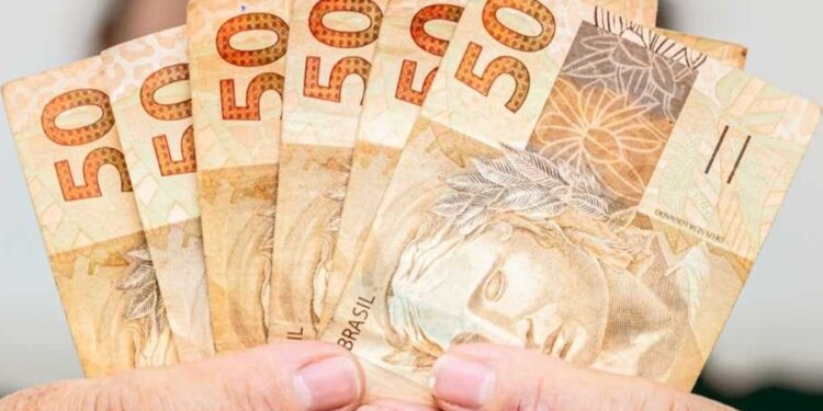 Valor do novo salário mínimo está vindo para mudar a vida dos idosos acima de 65 anos