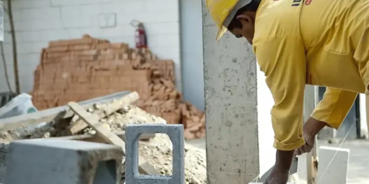 Concreto moderno produzido sem areia dura mais e é 25% mais leve