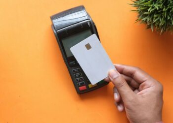 Alerta geral é emitido sobre novo golpe via PIX e cartão