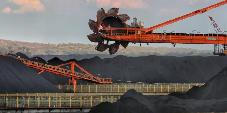 Empresa com operações no Brasil anuncia o fechamento de mina de carvão e 750 trabalhadores serão demitidos