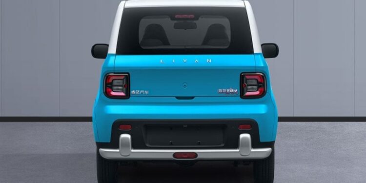 Carro Smurf está sendo vendido por menos de R$ 30 mil