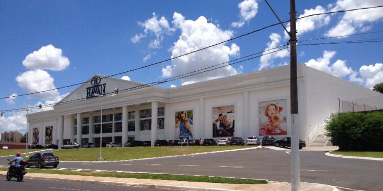 Havan emite comunicado sobre golpes virtuais