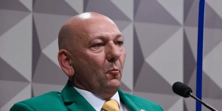 Enquanto Eike Batista conquistou 30 bilhões de dólares no auge, fortuna do Véio da Havan não chega nem perto