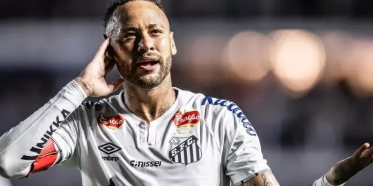 Neymar se manifesta após jornalista dizer que ele está viciado em bebidas e dorme pouco