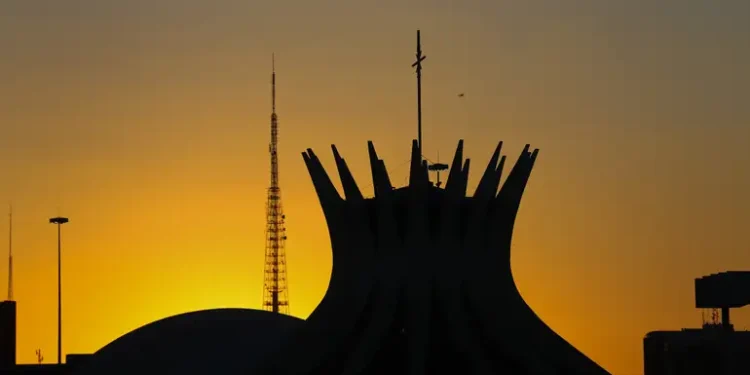 Ar-condicionado é o principal responsável pelo Horário de Verão não voltar