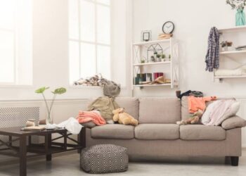 O que significa deixar a casa sempre bagunçada, segundo psicólogos