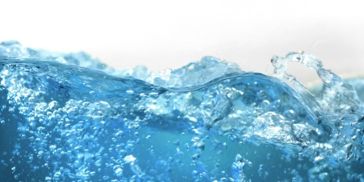 Nova fonte de água é maior do que os oceanos que conhecemos somados e o Aquífero Guarani