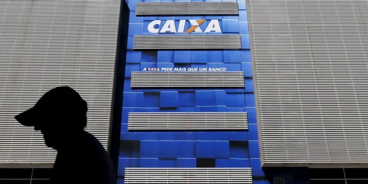 Caixa libera saque máximo de R$ 4.500 para quem tem o nome sujo