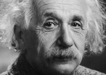Previsão feita por Albert Einstein em 1915 foi confirmada