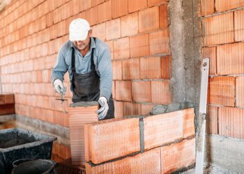 Quanto custa construir uma casa simples com 3 quartos no Brasil em setembro de 2025