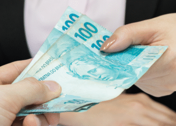Brasil emprestou fortuna ao FMI após ser um dos maiores devedores