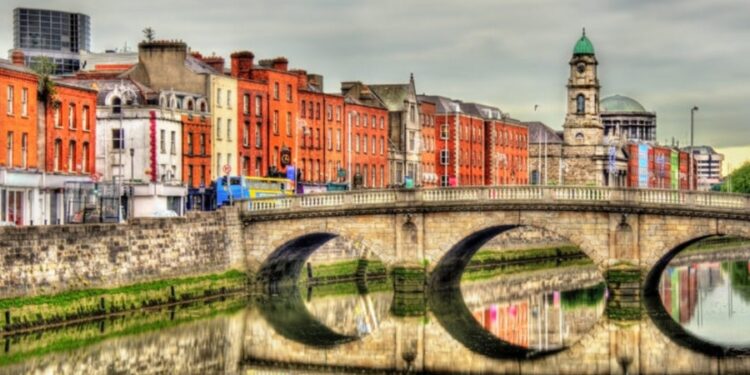 Esse país é considerado uma porta de entrada para brasileiros que querem morar na Europa