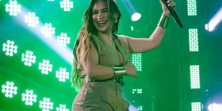 Simone Mendes tem cachê bem mais alto que na época da dupla com Simaria