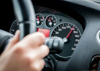 Lei confirma velocidade máxima permitida nas rodovias do Brasil