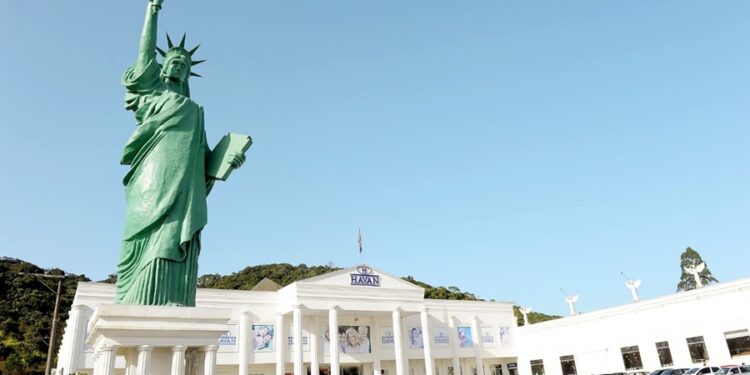 Megaloja japonesa inaugura unidade no Brasil dia 3 de outubro para rivalizar com Havan