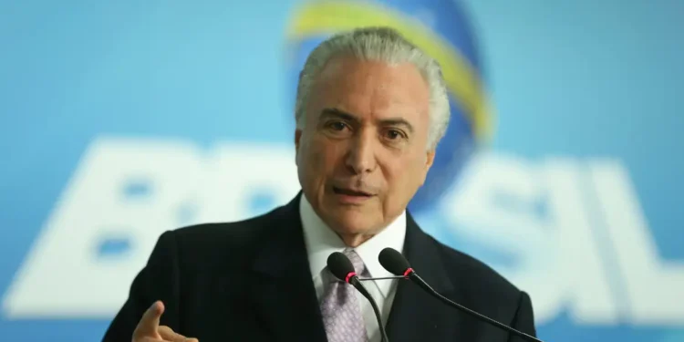 Michel Temer se aposentou aos 55 anos com salário de dar inveja