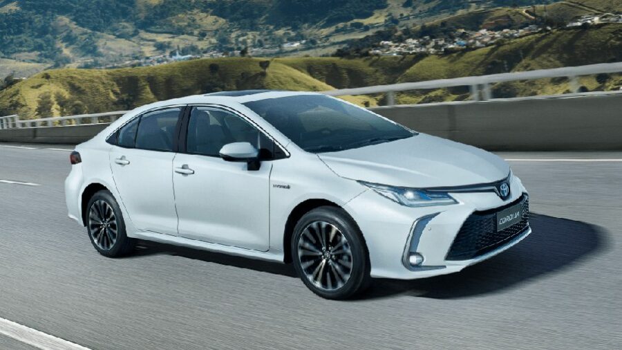 Corolla Hybrid 2025 é o novo lançamento da Toyota