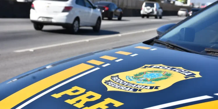 Qual é a velocidade correta para passar em frente a PRF?