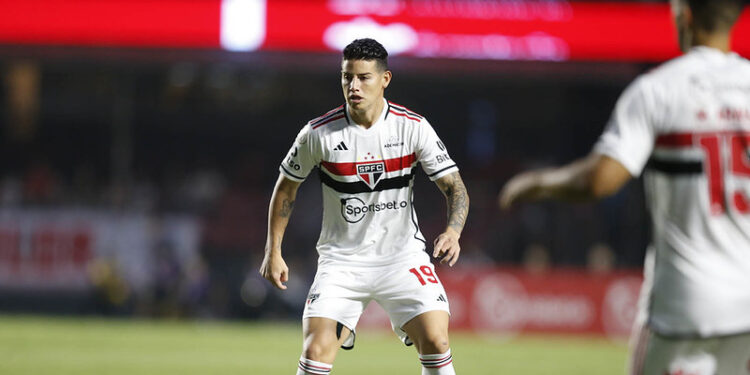 Torcida do São Paulo dá gargalhadas com o que acabou de acontecer com James Rodriguez