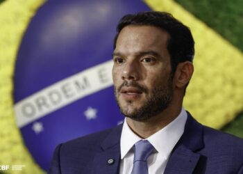 Presidente da CBF revela dois segredos para o shape trincado que possui