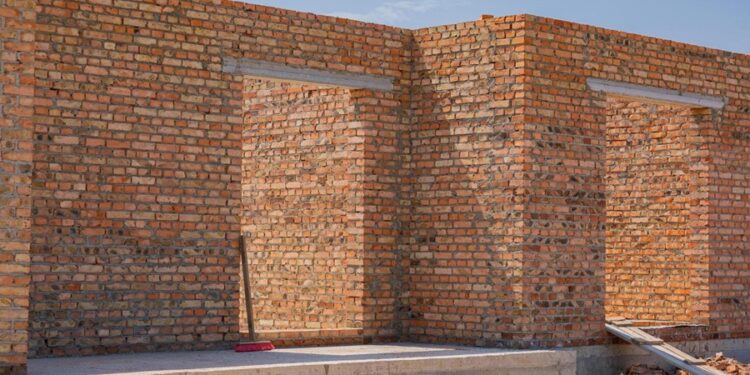 Tijolo capaz de gerar energia contribui na redução da conta de luz