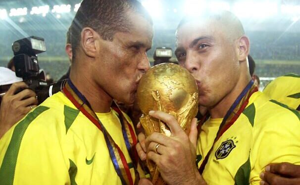 FIFA confirma erro grave e o Brasil poderia ficar sem uma taça da Copa do Mundo