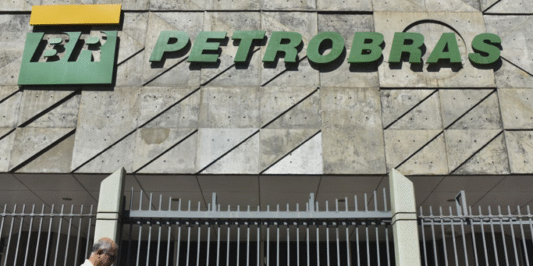 Petrobras vai gerar mais de 5,4 mil empregos com novo investimento de R$ 2,6 bilhões no Nordeste
