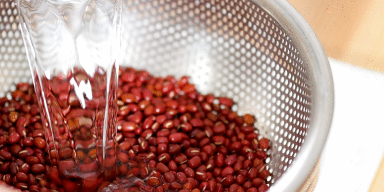 Simpatia com feijão promete salvar sua conta bancária