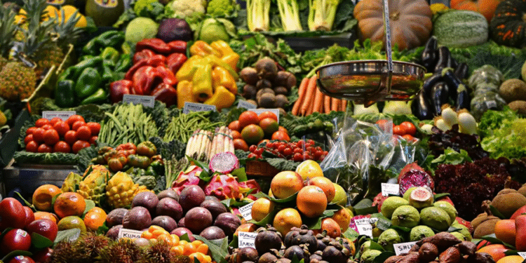 Pequena cidade gaúcha está cada vez mais famosa pela produção de frutas raras