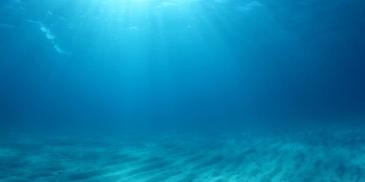 Nova fonte de energia encontrada no fundo do mar é inesgotável e vai revolucionar o mercado